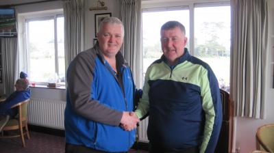 Tommy Nearest the pin Greenore 19.JPG