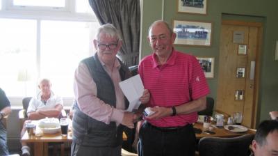 David nearest the pin Dundalk 19.JPG