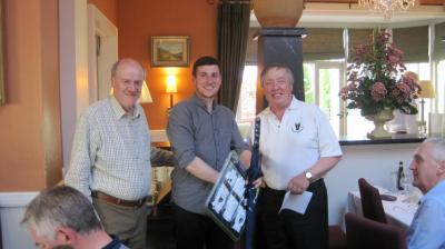 Neil Murtagh nearest the pin Captains day 2017.JPG