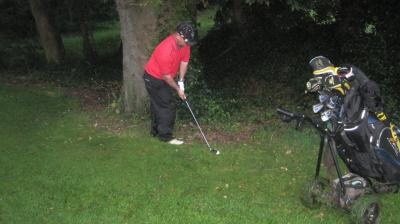 Alans not on the fairway.JPG