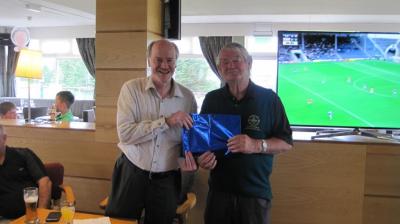 Liam winning his own prize Dundalk 2017.JPG