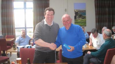 Ger the visitors prize.JPG