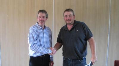 Foggy visitors prize Captains day 2016.JPG